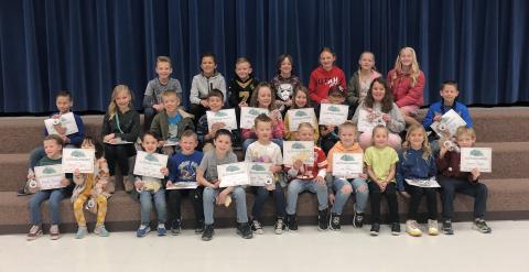 Mt. Loafer Students pictured with awards.